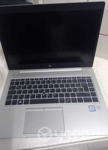 Laptops HP CPU 17 7th Gen / 8GB Ram / 14 pulgadas