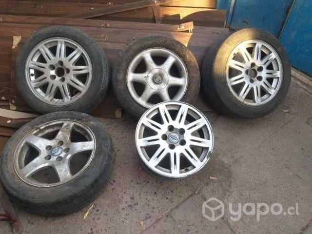 Llantas marca Volvo