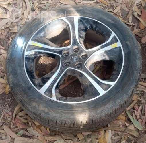 Llanta Aluminio Con Neumático 245 60 R20 Ford Edge