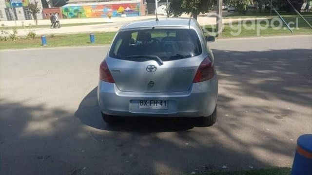 Toyota new Yaris GLl SPORT 1.3 2009