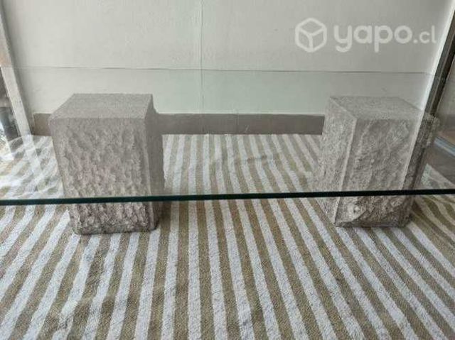 Mesa de centro 1.60x90 vidrio y piedras rosadas