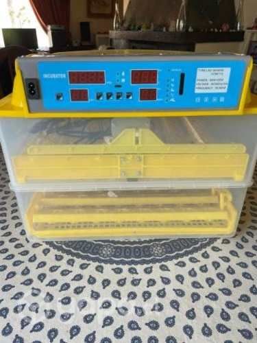 Incubadora 112 huevos