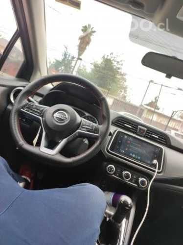 Nissan versa 2020 excelente estado