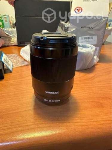 Lente Yongnuo 85mm f1.8s DS DSM para Sony E