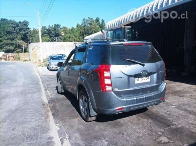 Mahindra xuv500 2014