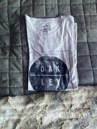 Polera OAKLEY Blanca manga corta talla S