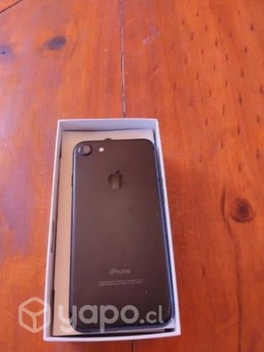 IPhone 7 usado en súper buen estado
