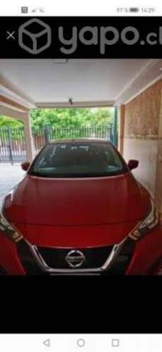 Vendo automovil Nissan Versa 2021