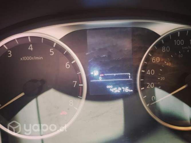 Vendo automovil Nissan Versa 2021