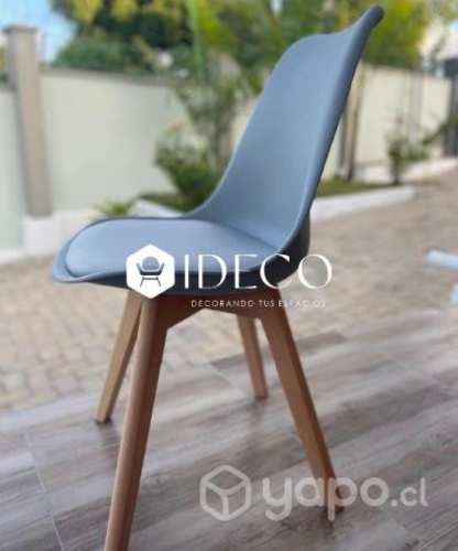 Silla tulip oak acolchada, resistente y cómoda