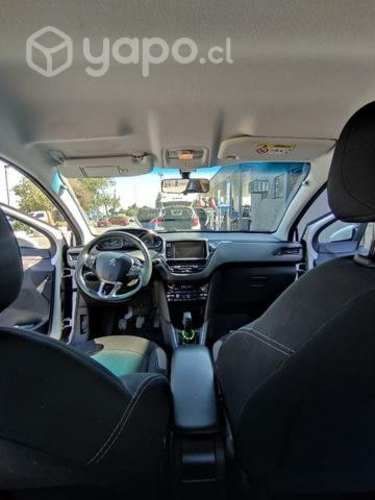 Peugeot 208 Active HDI 1.6 92 hp