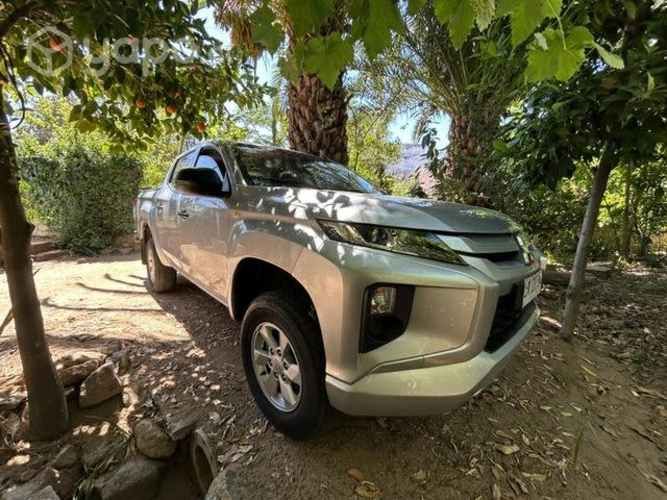 Llantas L200 con neumáticos 2021