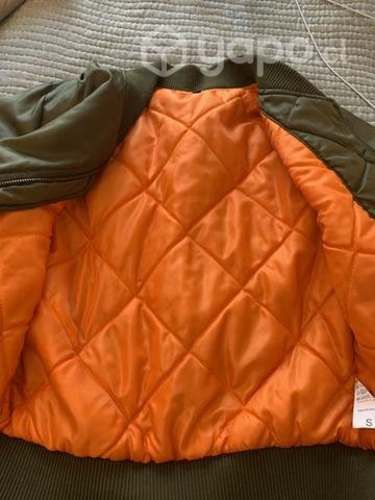 Chaqueta tipo aviador color verde