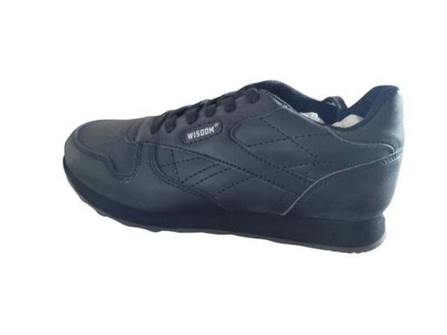 Zapatilla wisdom negra