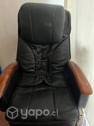 Sillón masajeador y masajeador con lavado de pies