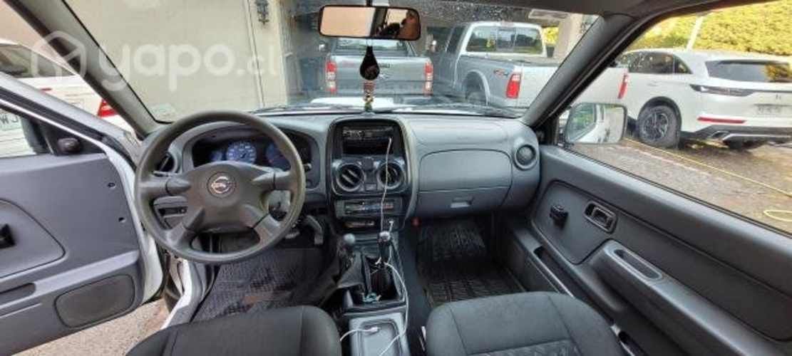 NISSAN TERRANO 4x4 2012