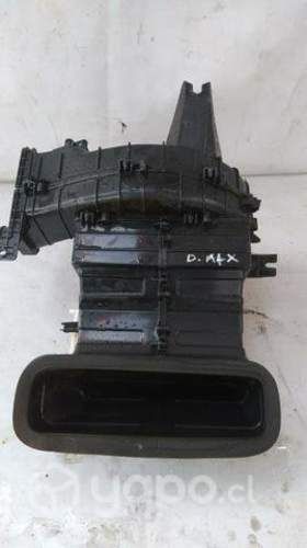 Porta filtros Chevrolet dmax desarmaduría