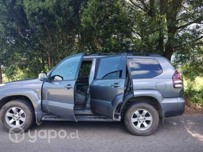 VENDO.Toyota Land Cruiser 2006 4x4 Aut.VX