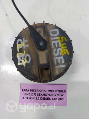 Tapa Interior Combustible (SNE227) SSangyong New