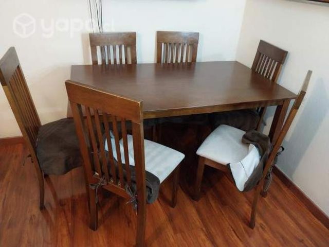 Mesa con 6 sillas
