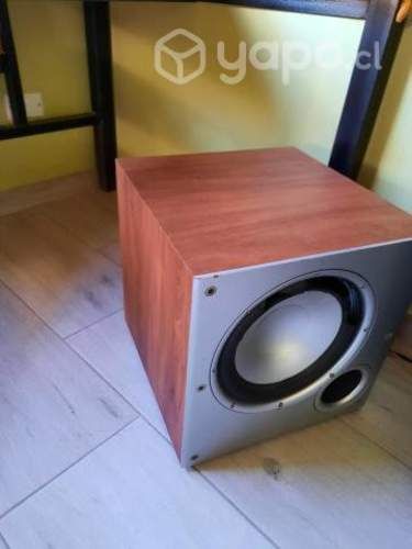 Sub bajo polk audio