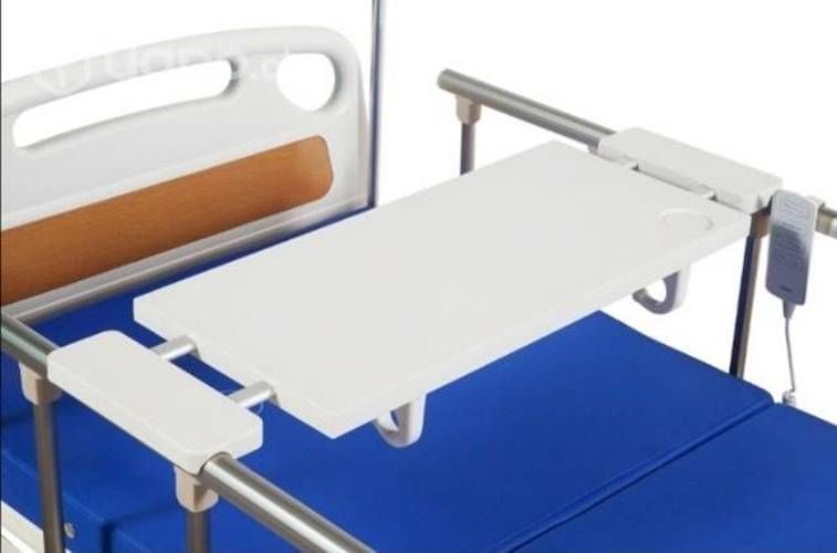 Catre clínico eléctrico