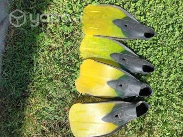 Aletas de buceo para niños usadas. En buen estado.