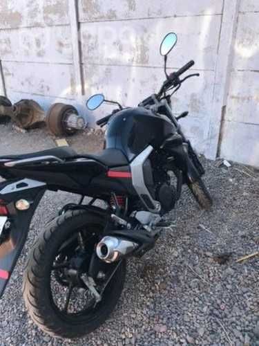 Moto Yamaha Fz-n 150, excelente estado