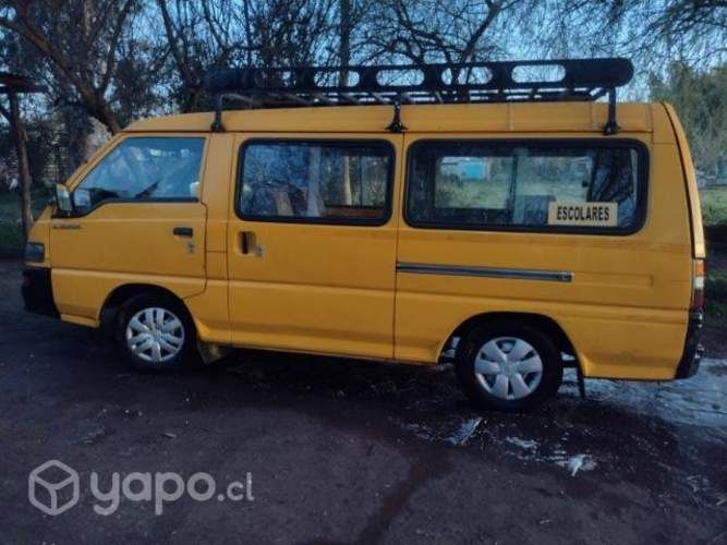 Mitsubishi l300 2007