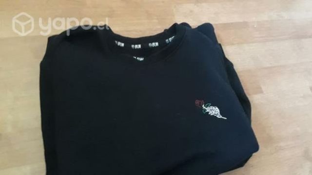 Poleron negro talla M juvenil Eboy aesthetic