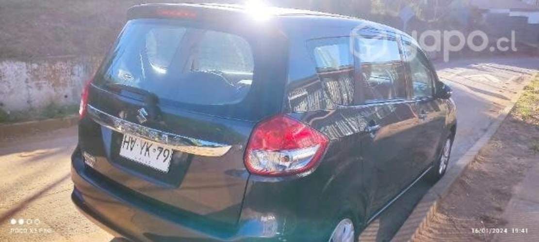 Se vende Suzuki ertiga 2016