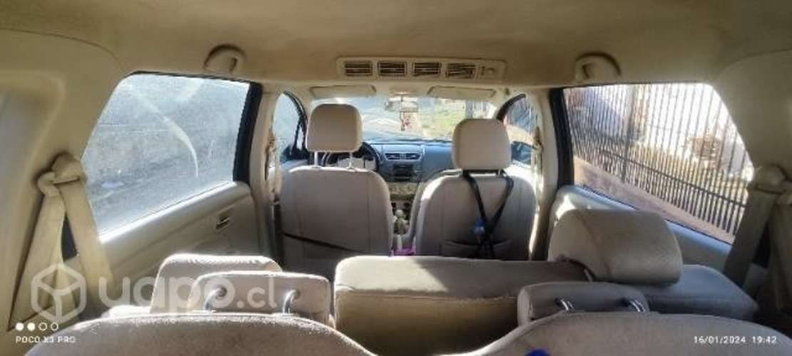 Se vende Suzuki ertiga 2016