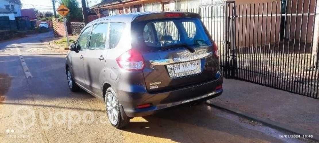 Se vende Suzuki ertiga 2016