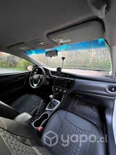 Auto Toyota Corolla 2017 (conversable)