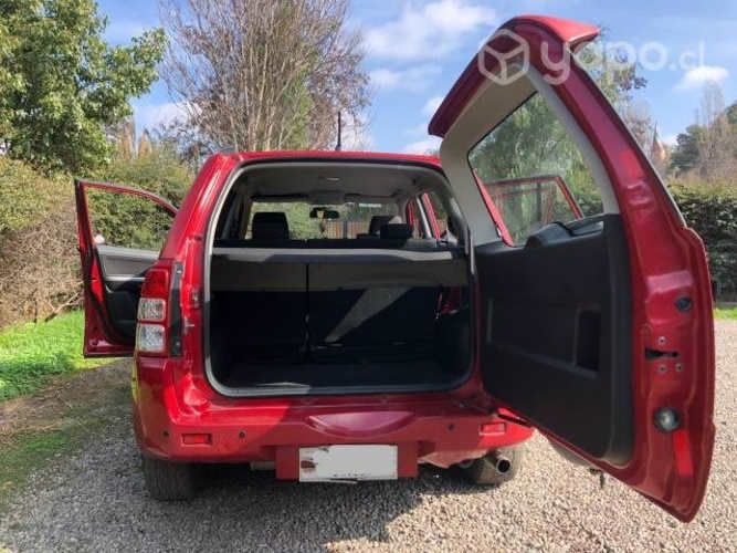 Suzuki grand nomade 2014