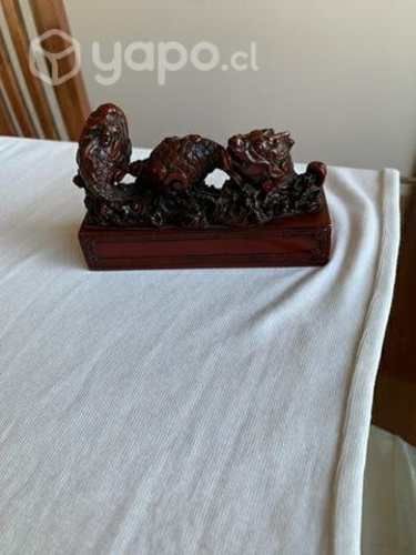 Adorno SOU SHAN STONE WARE 3 peces KOI suerte