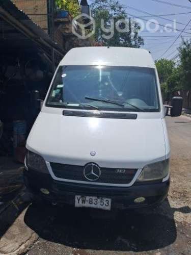 Vendo mi Mercedez Benz Sprinter 313