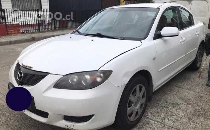 Vendo  MAZDA3 2006 al dia. Conversable