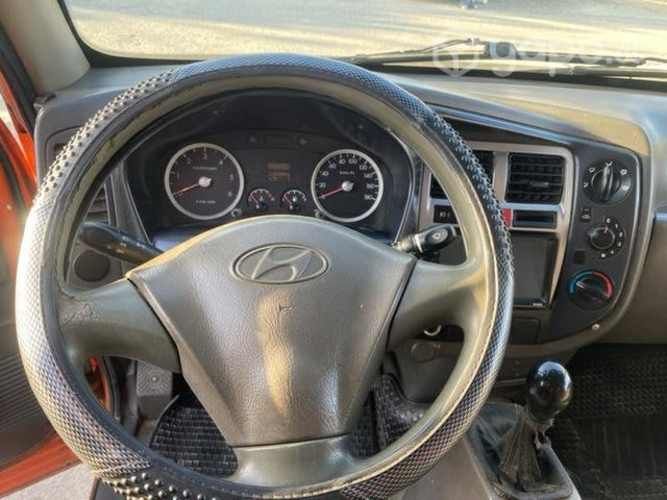 Hyundai Porter H100 2011