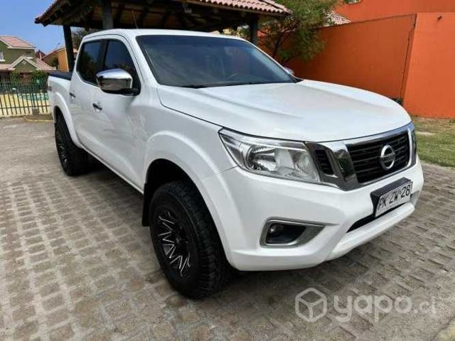 Nissan np300 2021 4x4