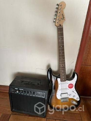 Guitarra Fender Squier + Amplificador