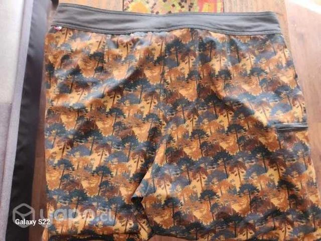 Trajes de baño Haka Honu y pantalón lippi