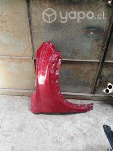 Tapabarro derecho hyundai venue original