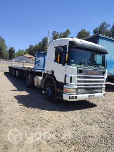 Vendo tracto camion Scania con Rampla