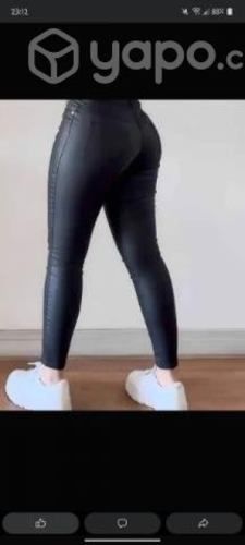 Pantalón eco cuero nuevo