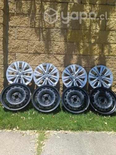Llantas aro 15 con tapas y pernos