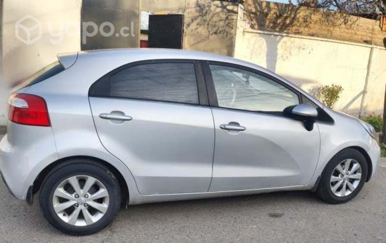 Kia motors rio 2014