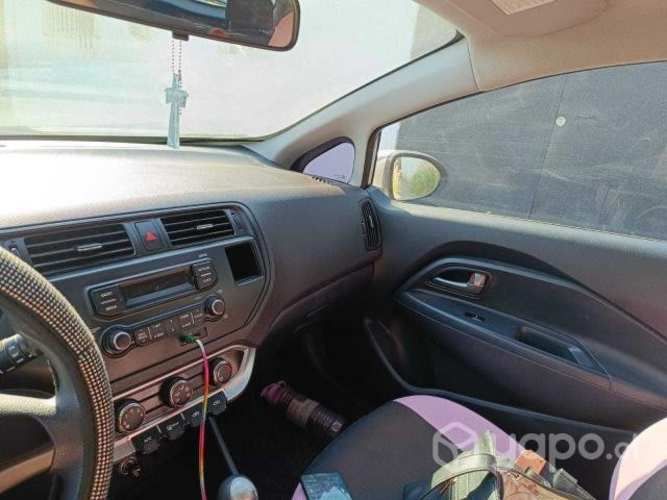 Kia motors rio 2014