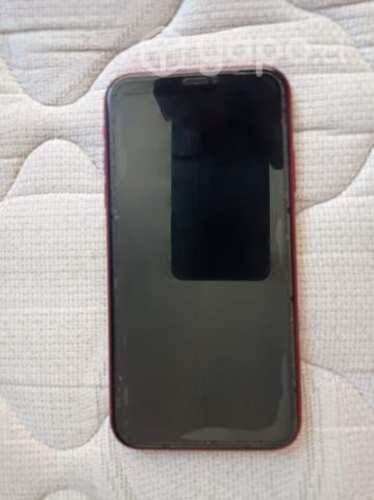 IPhone 11 64gb ROJO
