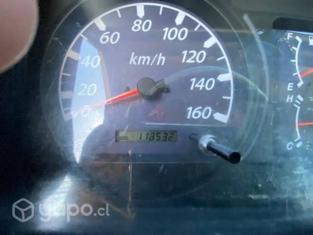 Camión Isuzu 2006 Alzahombre